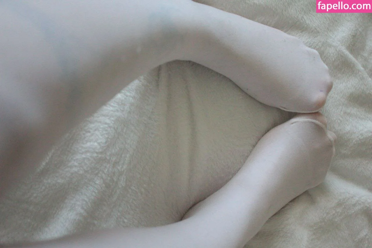 Jules Feet Onlyfans Photo Gallery 