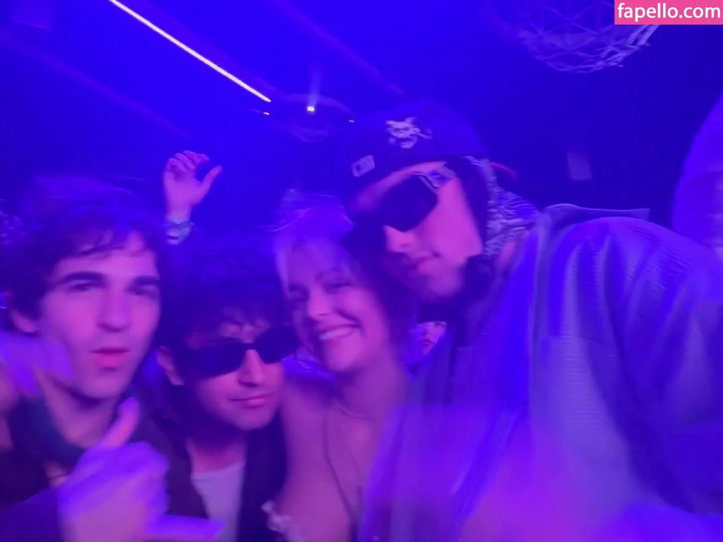 Linduh Onlyfans Photo Gallery 