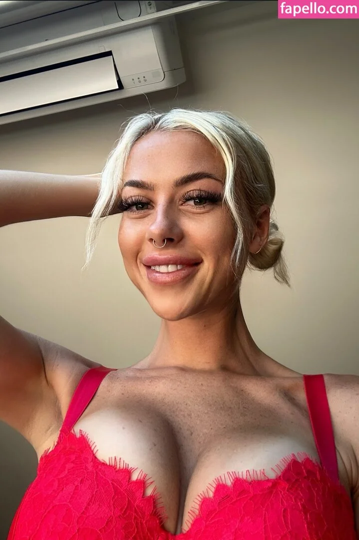 Amy Mason Onlyfans Photo Gallery 