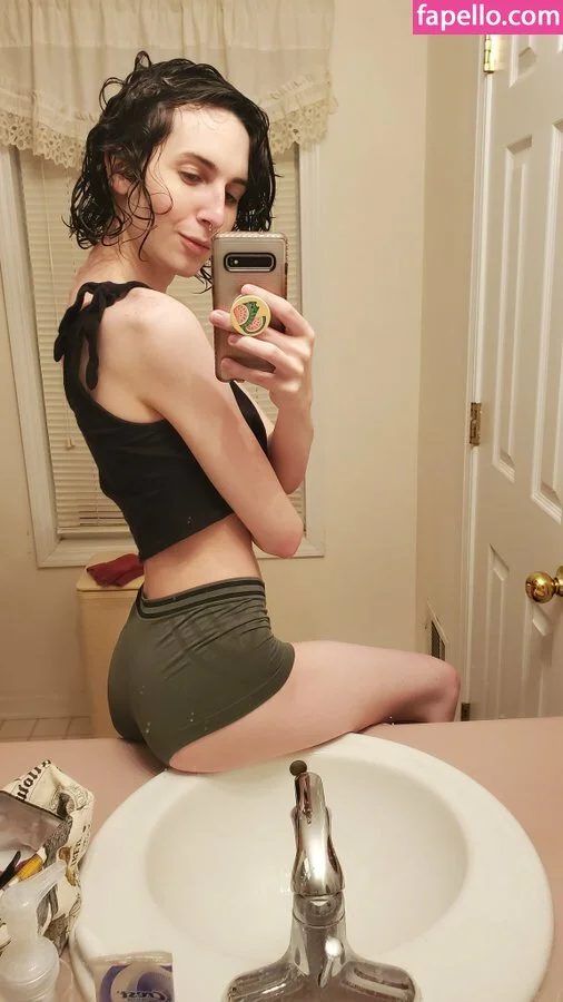 Rose Ghostly Onlyfans Photo Gallery 