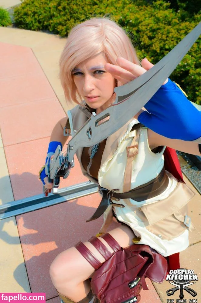 CrystAAHHL Onlyfans Photo Gallery 