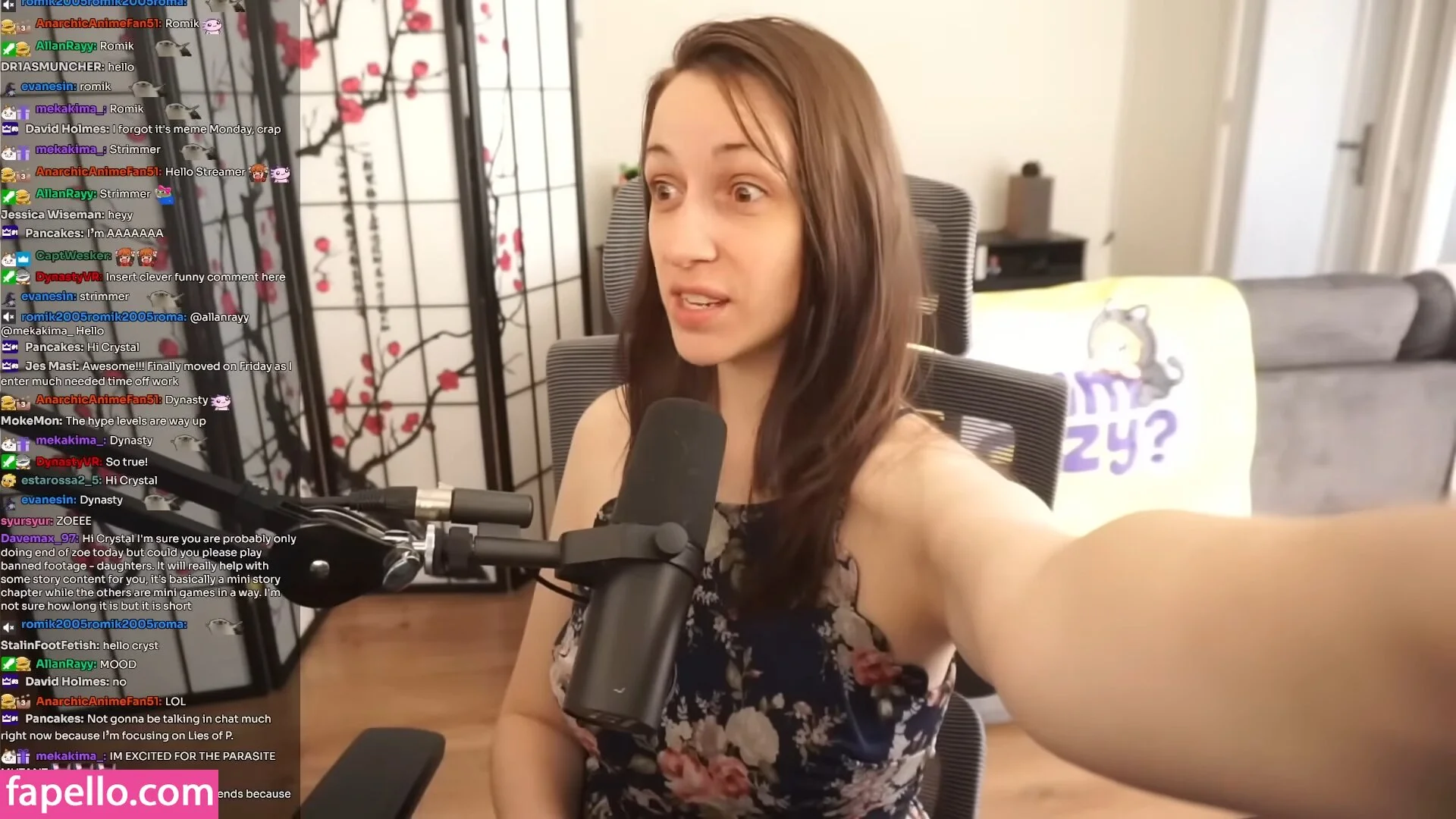 CrystAAHHL Onlyfans Photo Gallery 