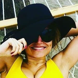 Samantha Barks Onlyfans Photo Gallery 