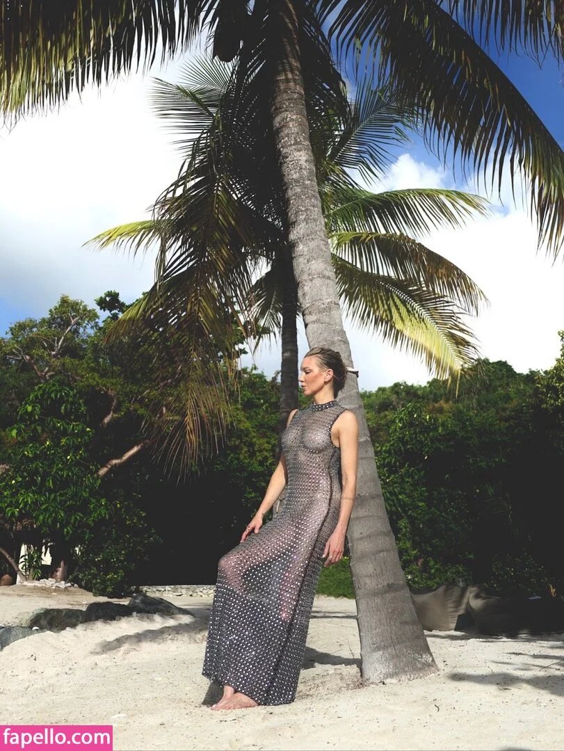 Katie Cassidy Onlyfans Photo Gallery 