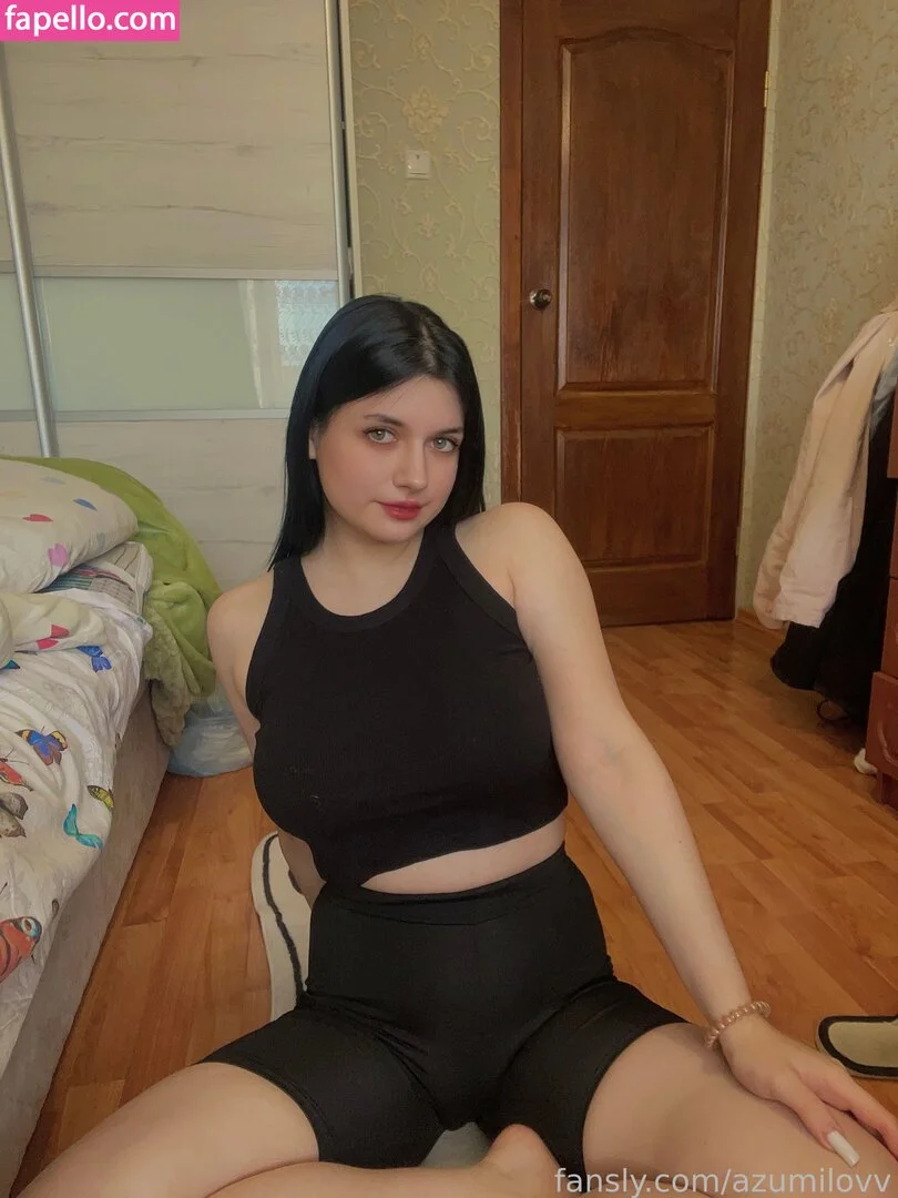 azumilovv Onlyfans Photo Gallery 
