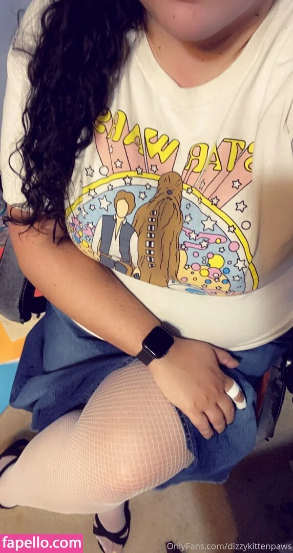dizzykittenpaws Onlyfans Photo Gallery 
