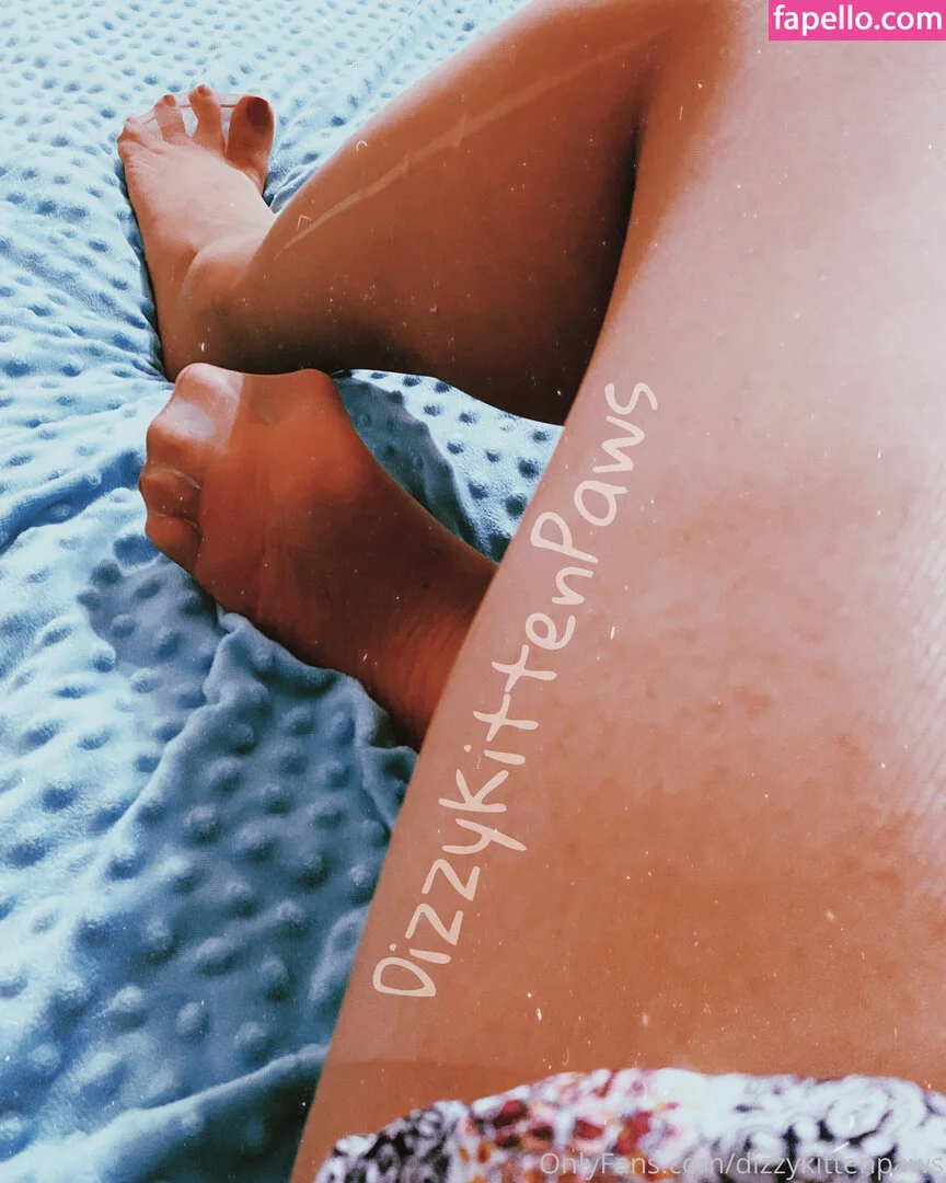 dizzykittenpaws Onlyfans Photo Gallery 
