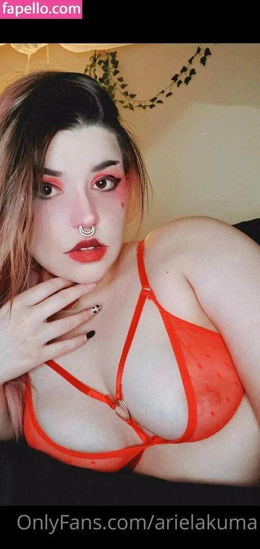 arielakuma Onlyfans Photo Gallery 