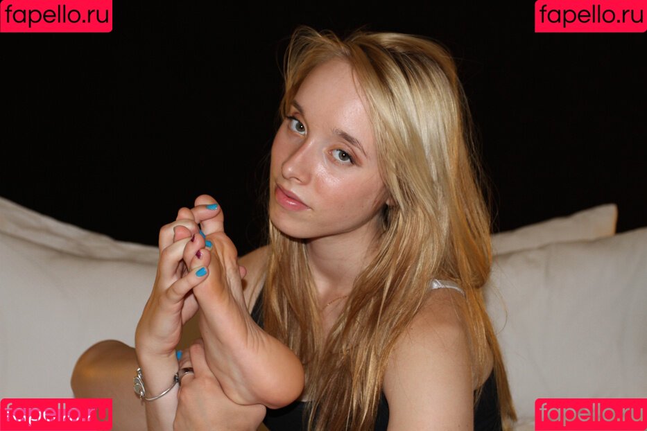 Green_Eyed_Nymph Onlyfans Photo Gallery 