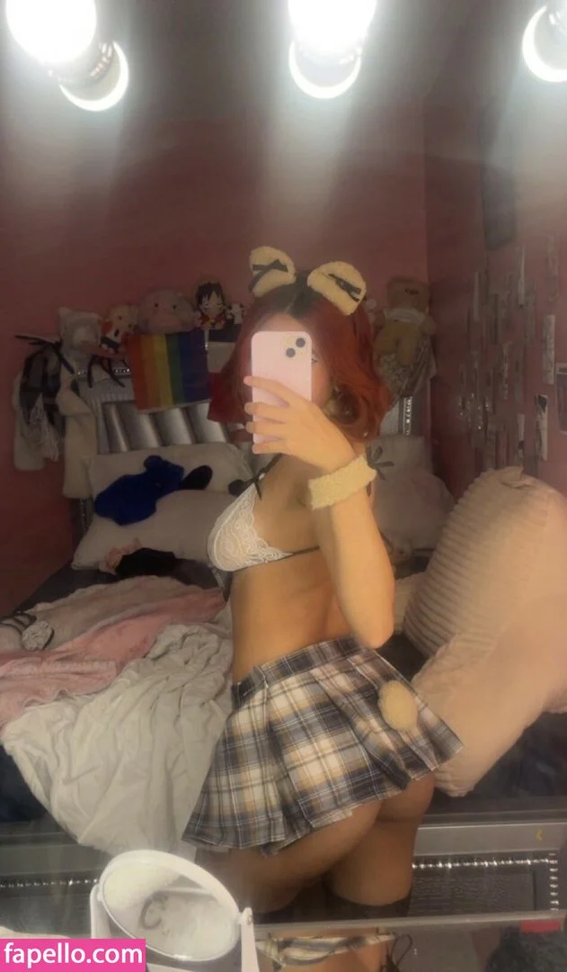 solkyraa Onlyfans Photo Gallery 