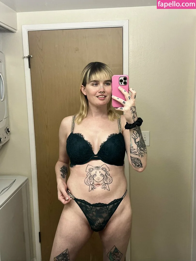 milfmoder Onlyfans Photo Gallery 