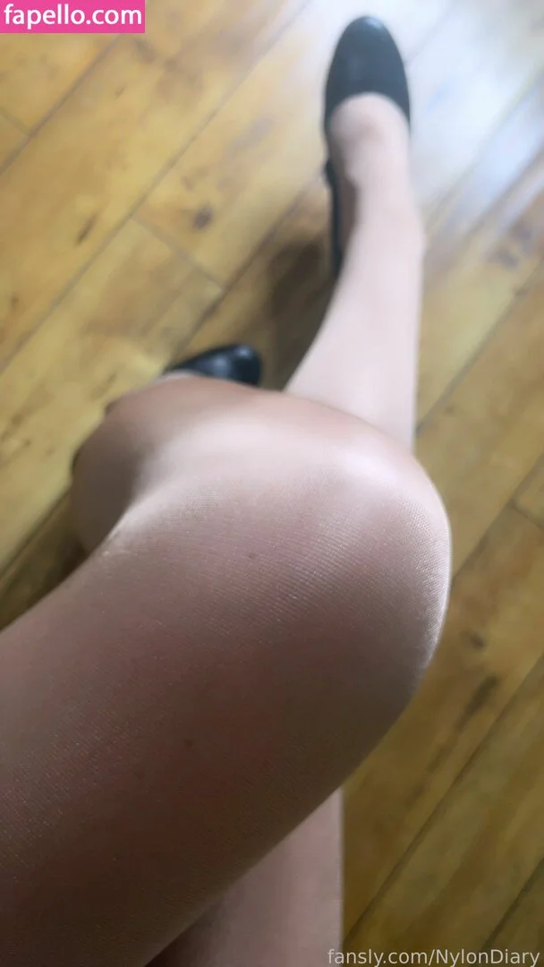 NylonDiary Onlyfans Photo Gallery 