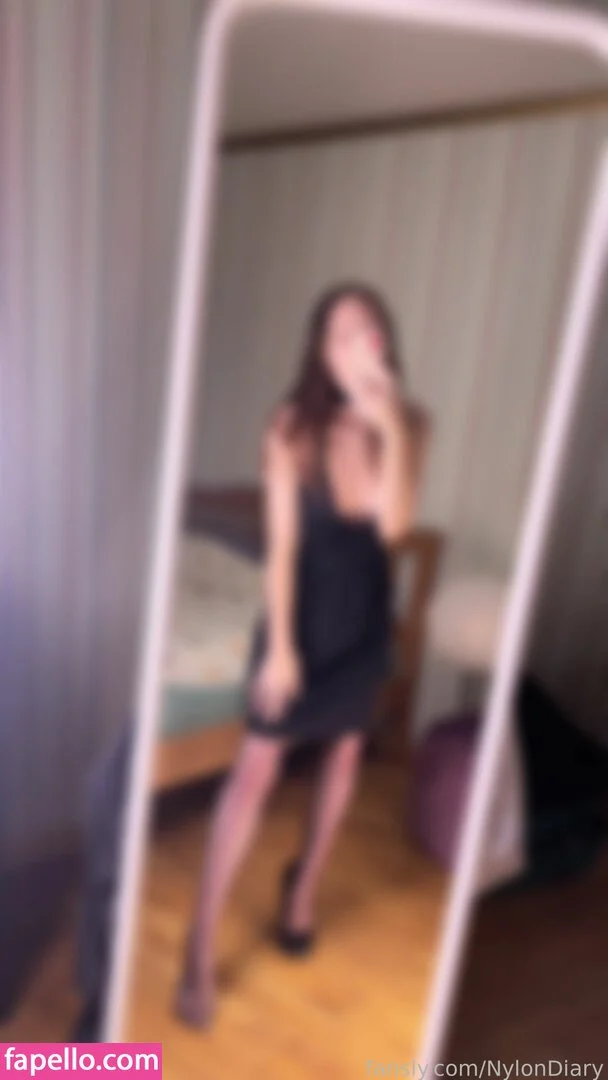 NylonDiary Onlyfans Photo Gallery 