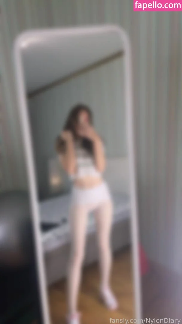 NylonDiary Onlyfans Photo Gallery 