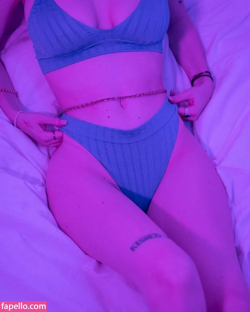 Caponce Onlyfans Photo Gallery 