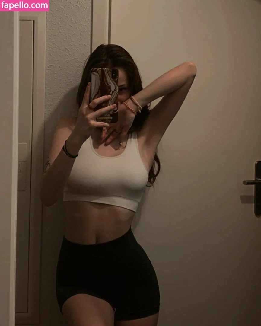 Caponce Onlyfans Photo Gallery 