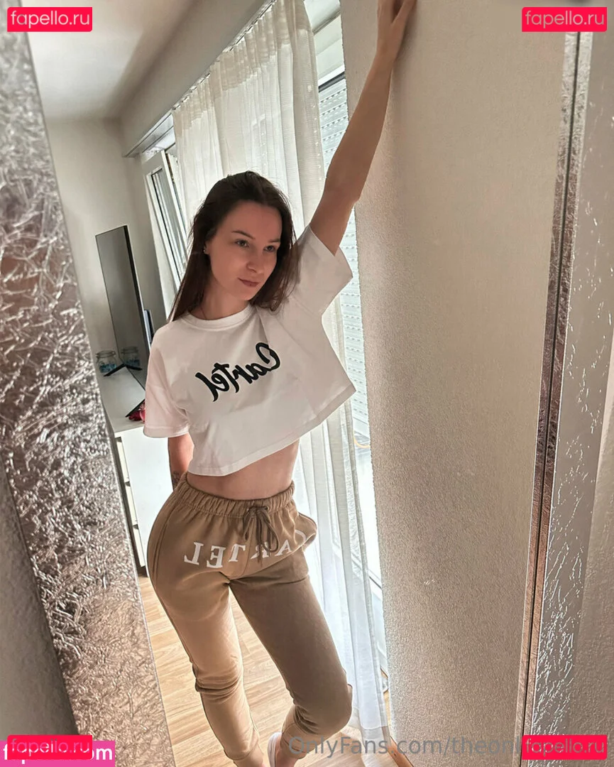 Lu_Lux Onlyfans Photo Gallery 