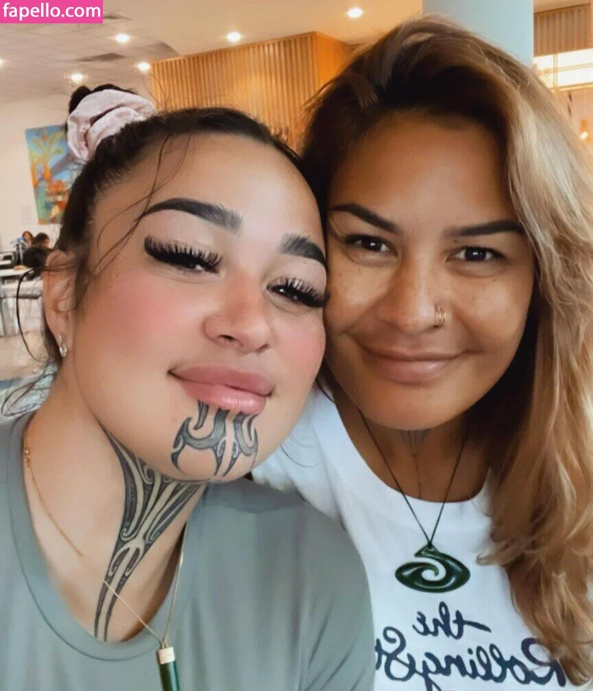 Deveree Onlyfans Photo Gallery 