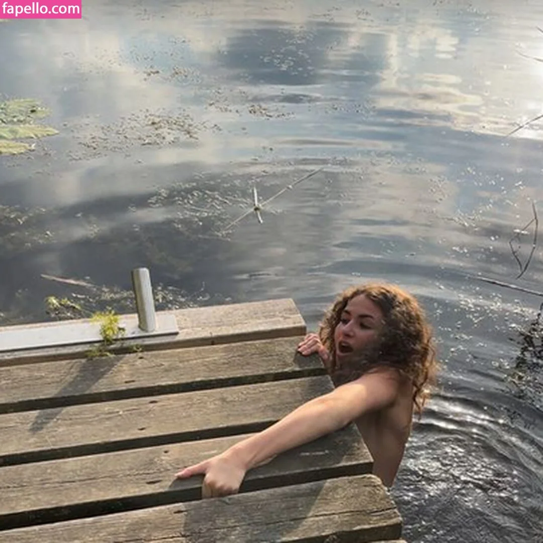 Girls-mag Onlyfans Photo Gallery 