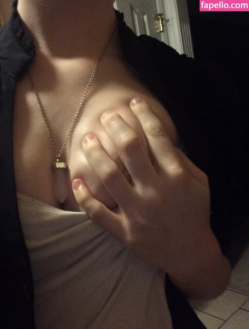 Slut4Werewolves Onlyfans Photo Gallery 