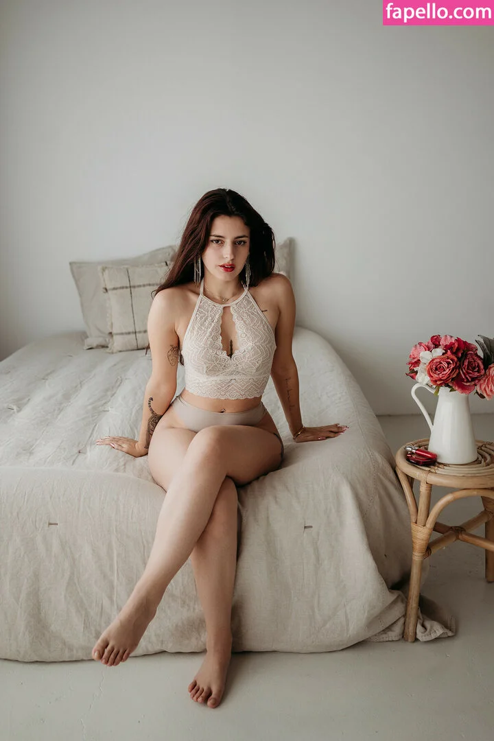 Kimmikka_ Onlyfans Photo Gallery 