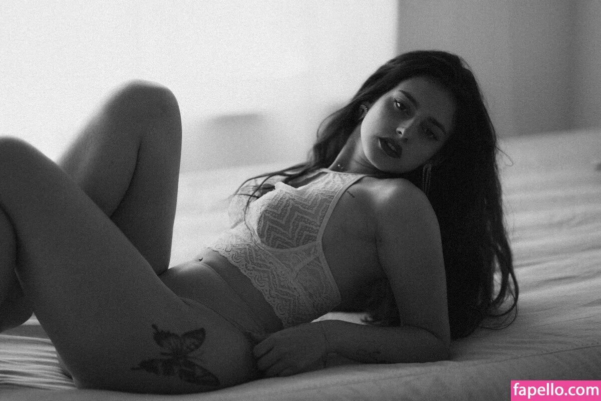 Kimmikka_ Onlyfans Photo Gallery 