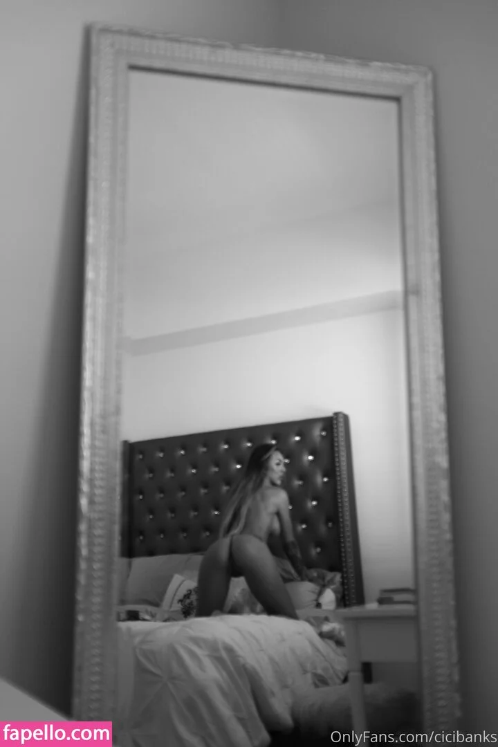 cicibanks Onlyfans Photo Gallery 