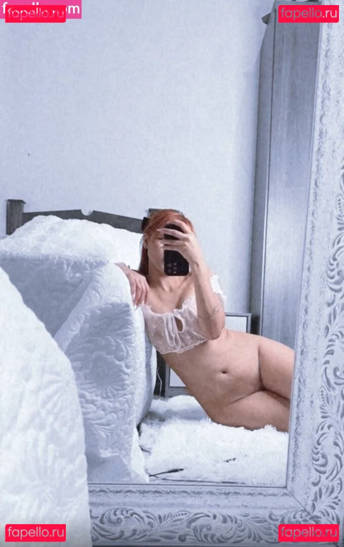 Julia Macedo Onlyfans Photo Gallery 