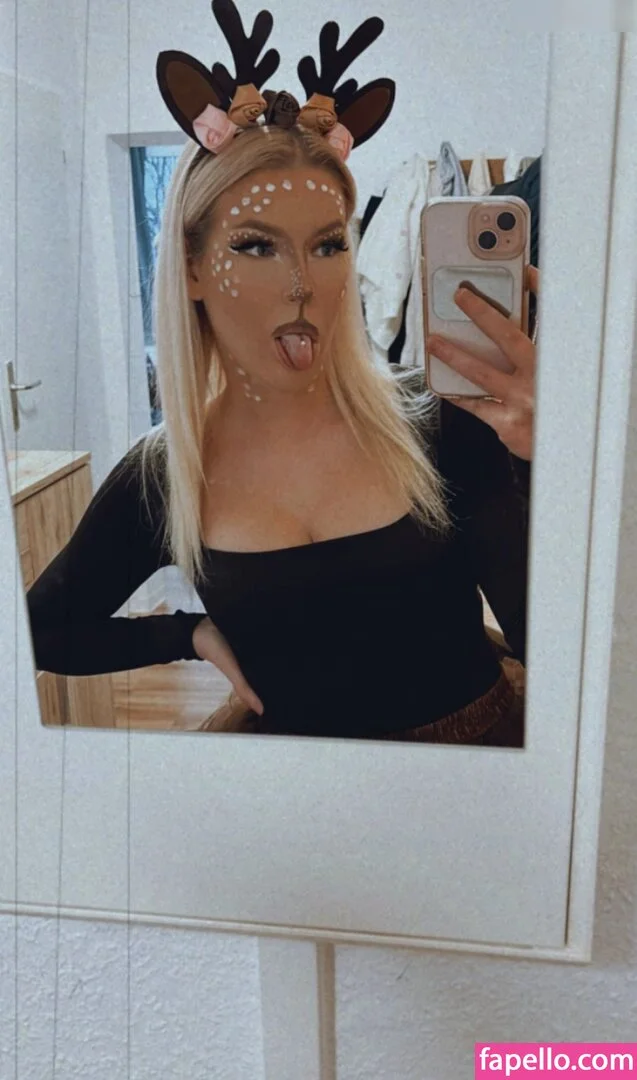 sarifari32 Onlyfans Photo Gallery 