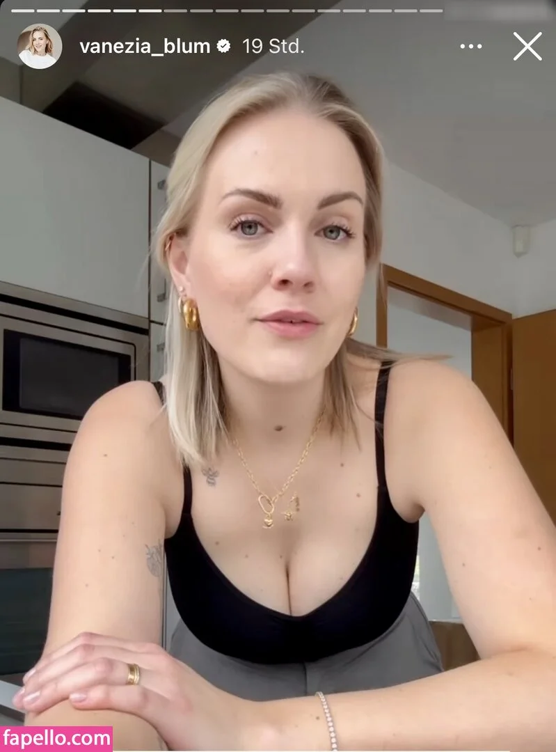 Vanessa Blumenthal Onlyfans Photo Gallery 