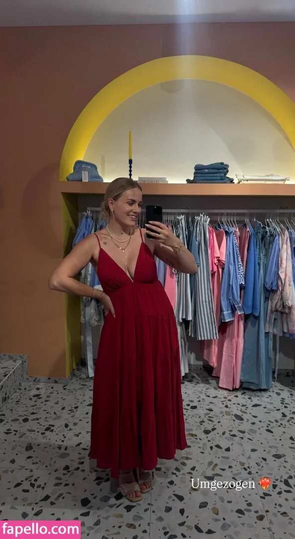 Vanessa Blumenthal Onlyfans Photo Gallery 