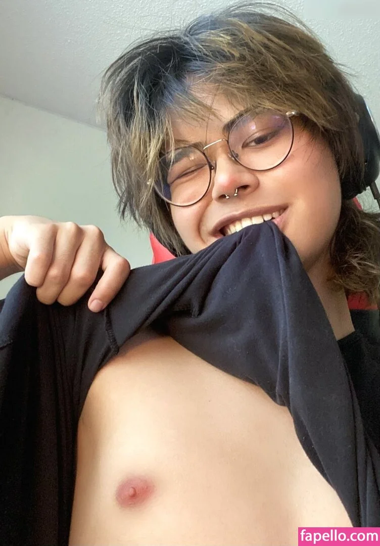 Kiyana Vi Onlyfans Photo Gallery 