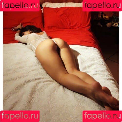 Lola Pisani Onlyfans Photo Gallery 