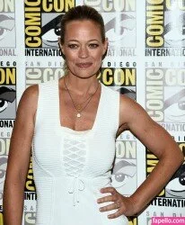 JURI 新宿クリスタル Onlyfans Photo Gallery 