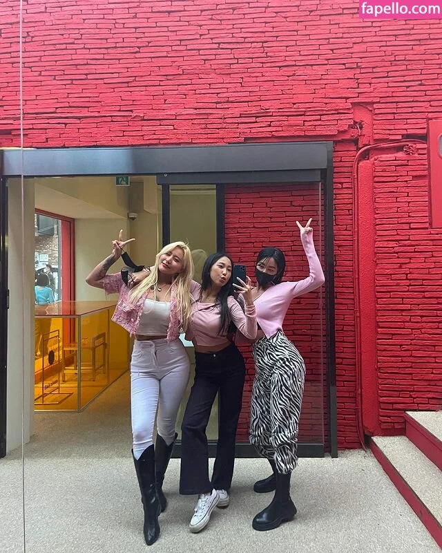 Lee Jaebeol Onlyfans Photo Gallery 