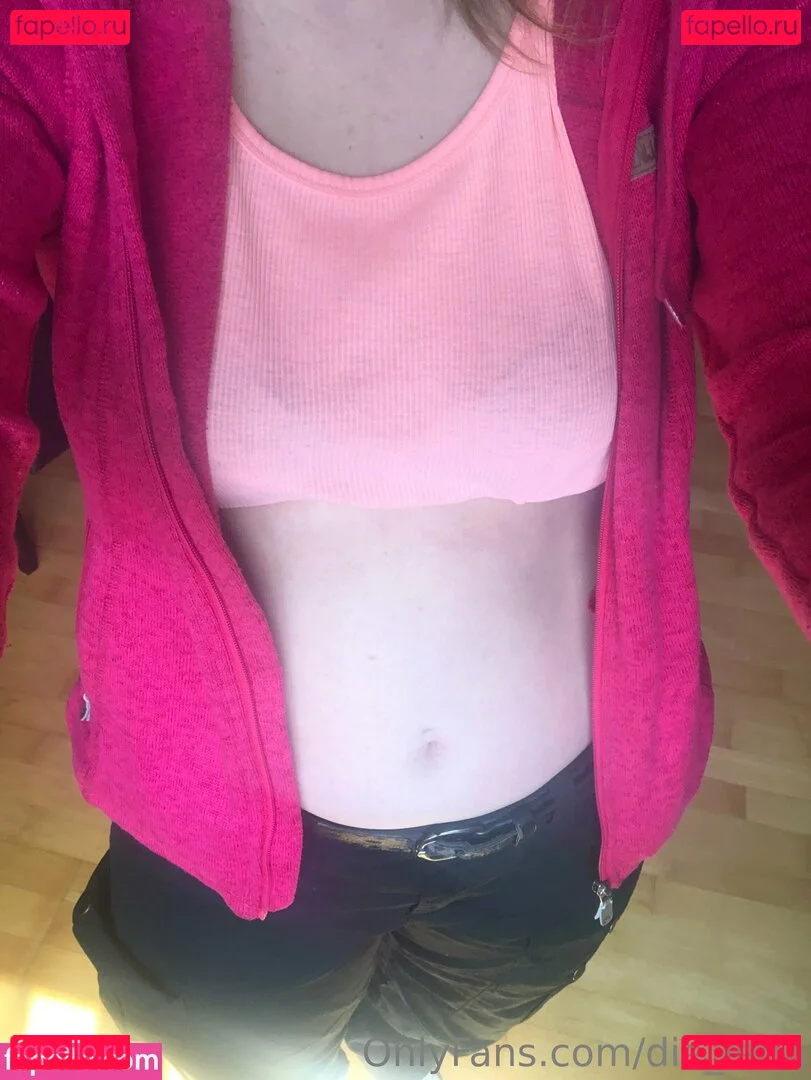 die_lena Onlyfans Photo Gallery 