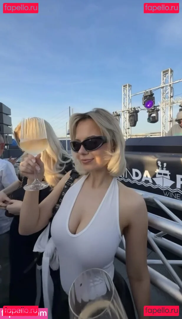 Fioonaax Onlyfans Photo Gallery 