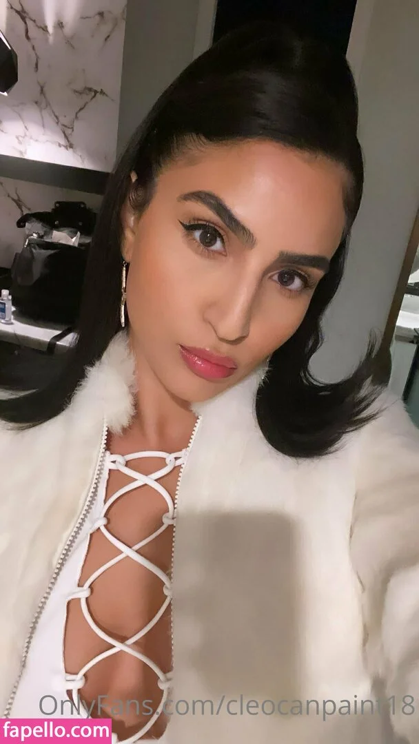 cleopatrateen Onlyfans Photo Gallery 