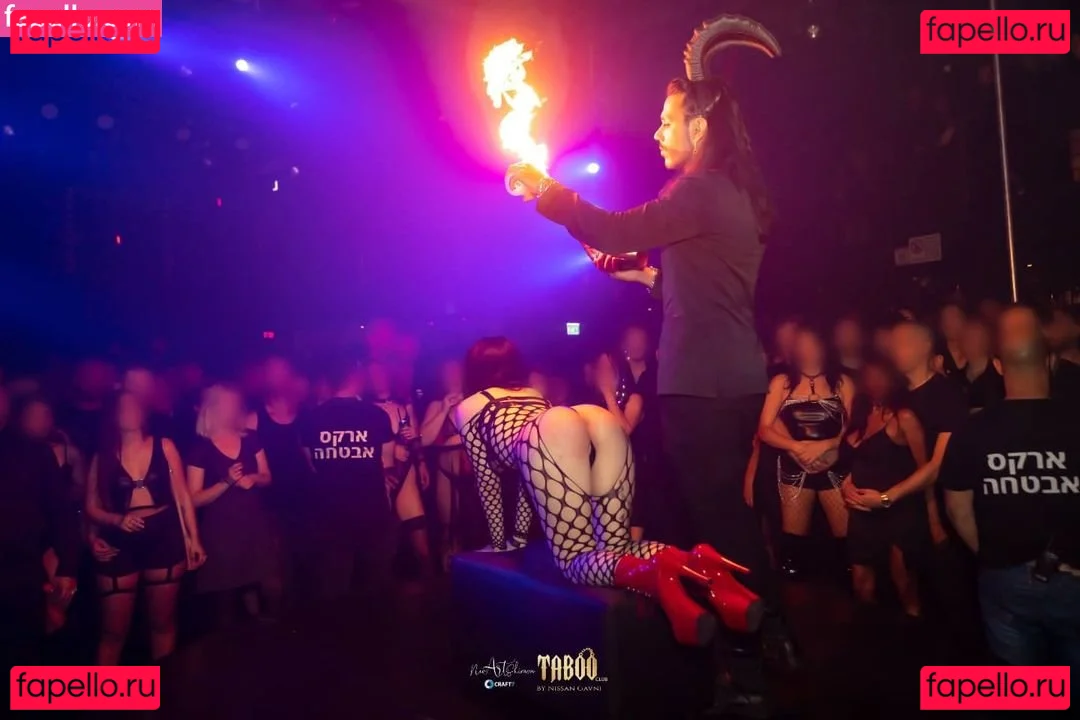 n.nuviaa Onlyfans Photo Gallery 