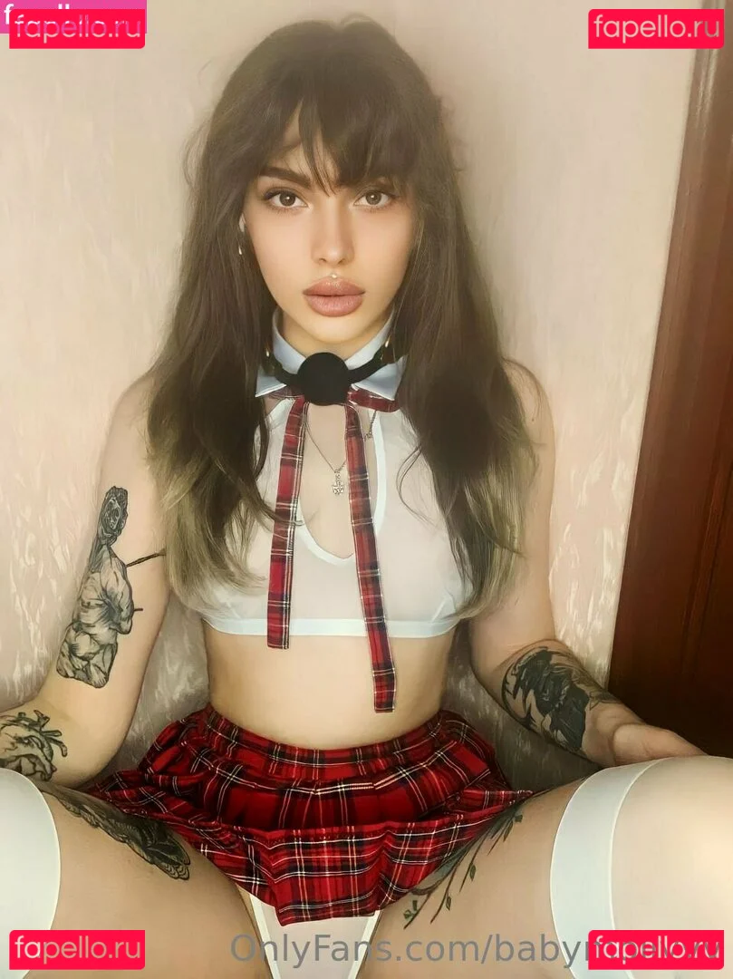 babymollyyy Onlyfans Photo Gallery 