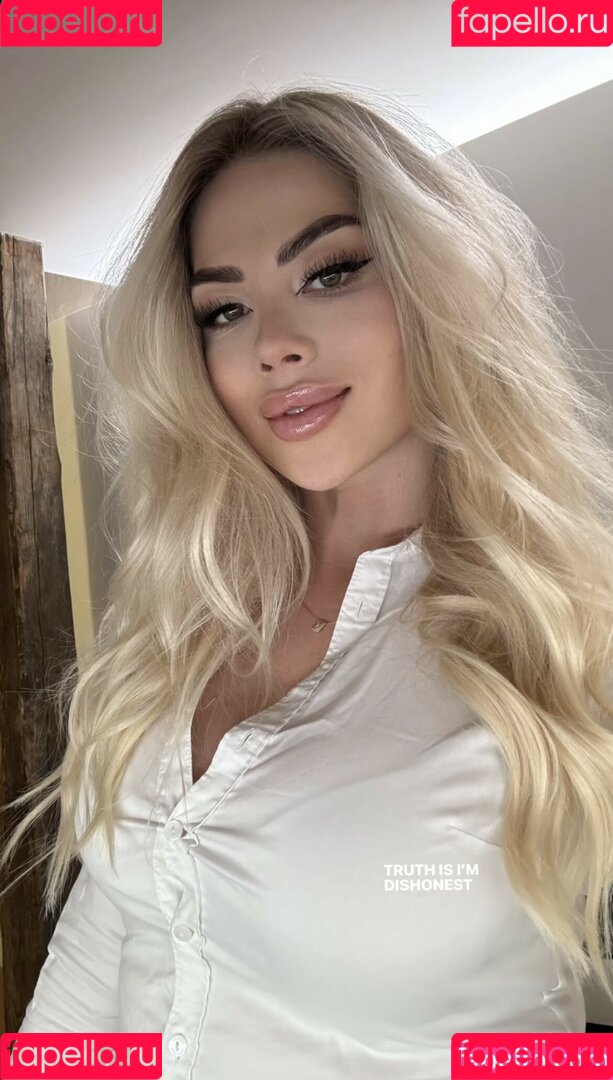 Kissofacobra Onlyfans Photo Gallery 