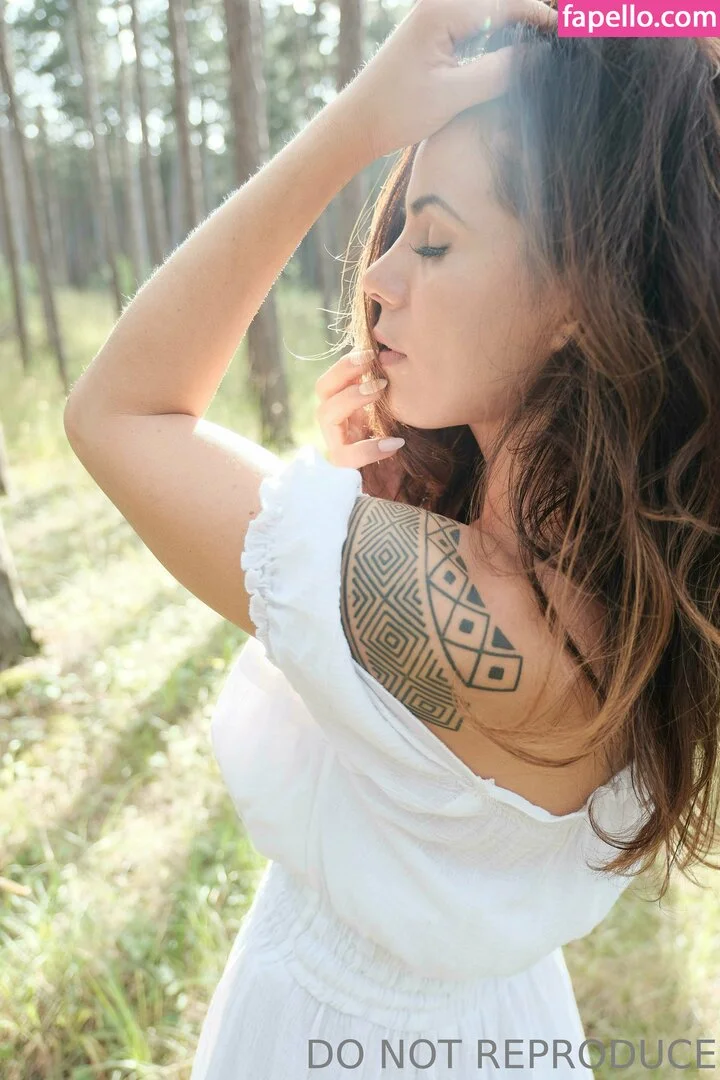 hi_candida Onlyfans Photo Gallery 