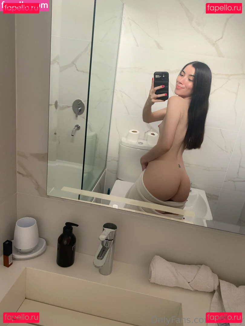 caruty Onlyfans Photo Gallery 