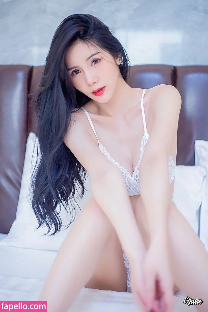 Mikipraiya Onlyfans Photo Gallery 