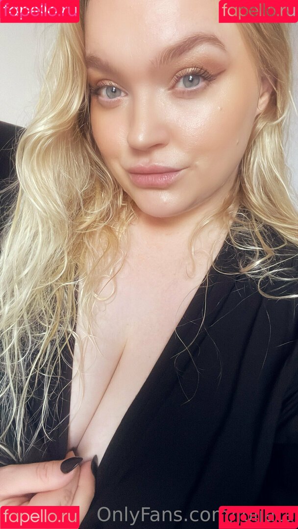 joijata Onlyfans Photo Gallery 