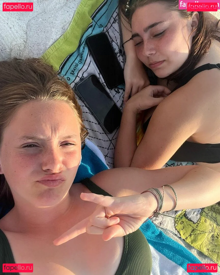 Harmonie Onlyfans Photo Gallery 