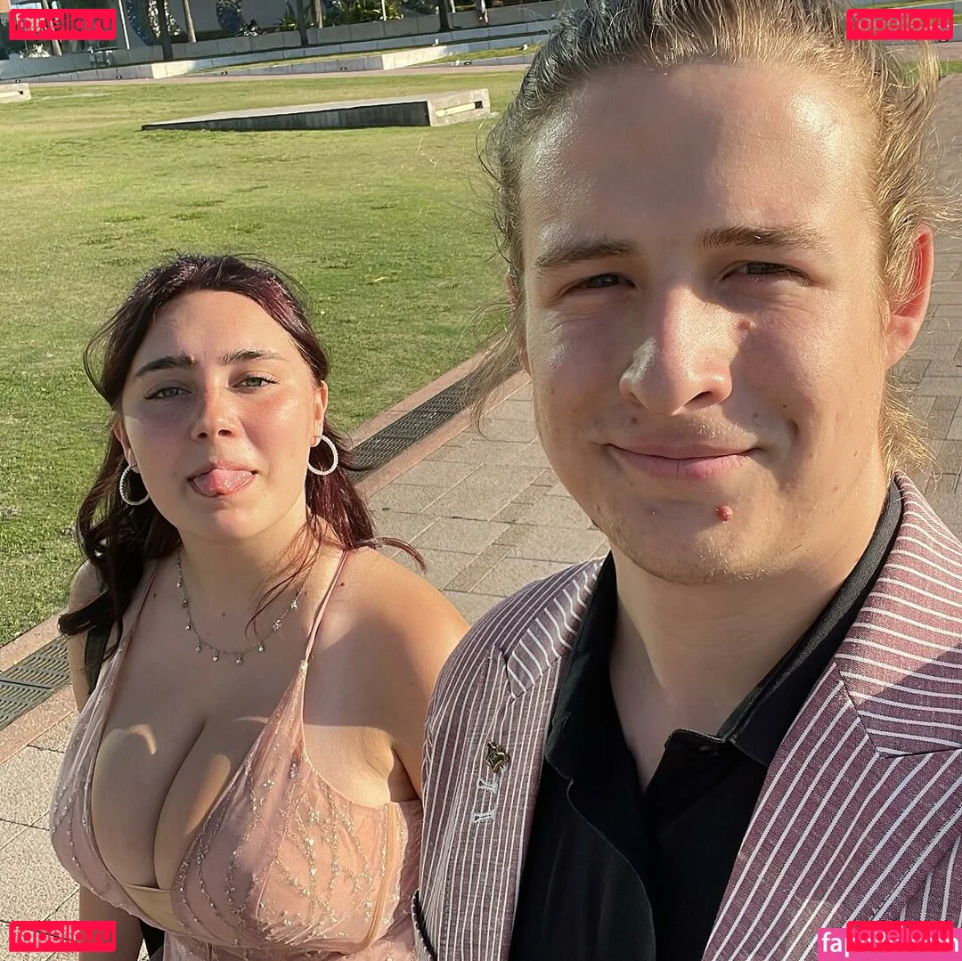 Harmonie Onlyfans Photo Gallery 