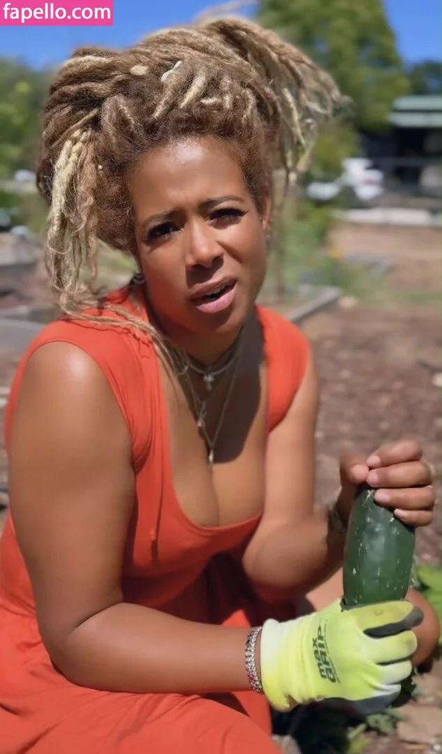 Kelis Onlyfans Photo Gallery 