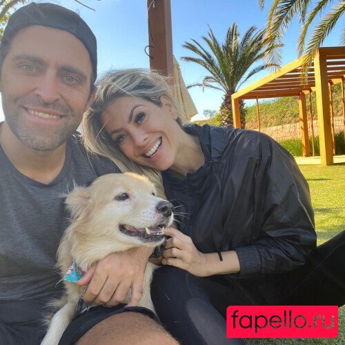 Renata Fan / renatafan Onlyfans Photo Gallery 