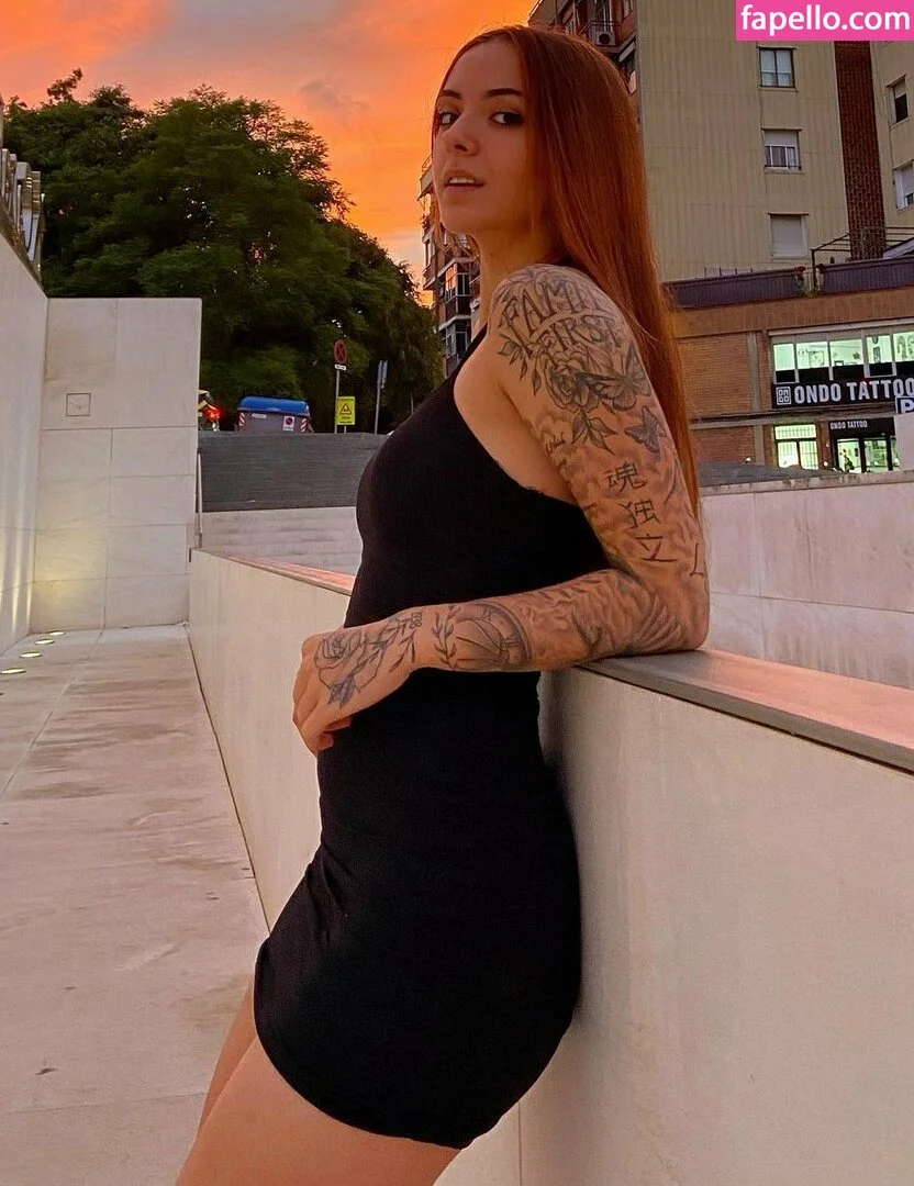 Ari Geli / arigelii Onlyfans Photo Gallery 